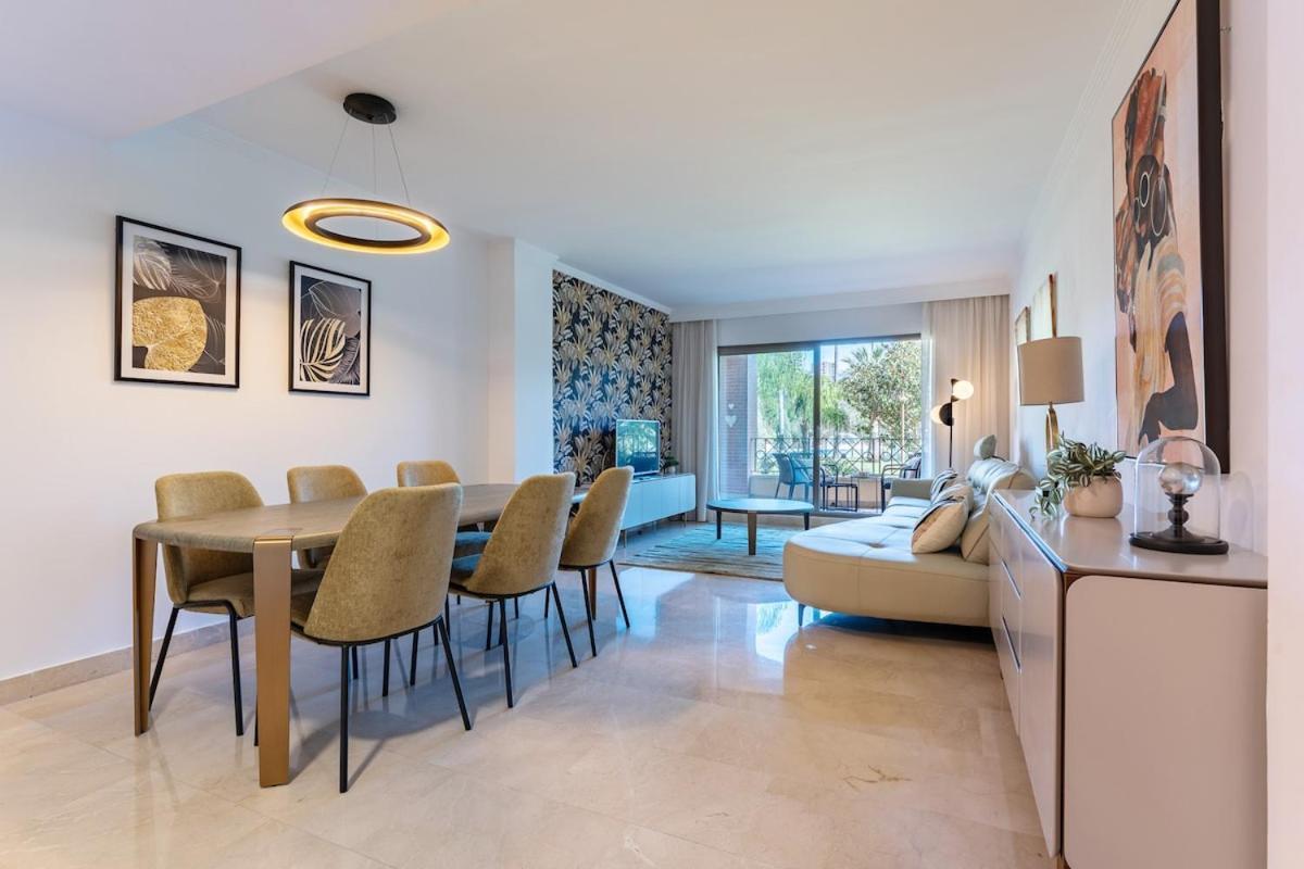 Bhost - Bellagio Benalmádena
